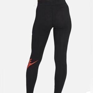 Nike Women's Essential High-Waisted Logo Leggings Black/Red- size XS